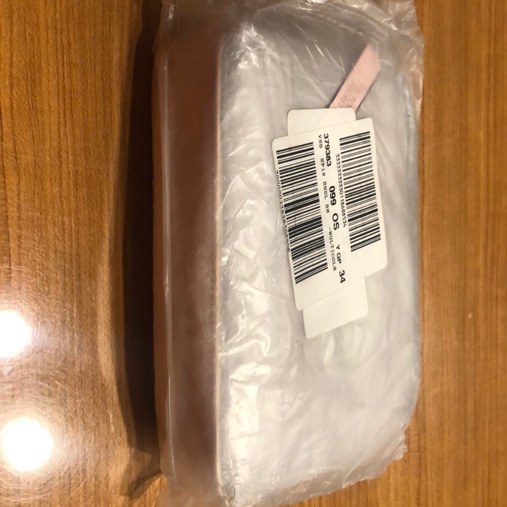 New VS Beauty bag